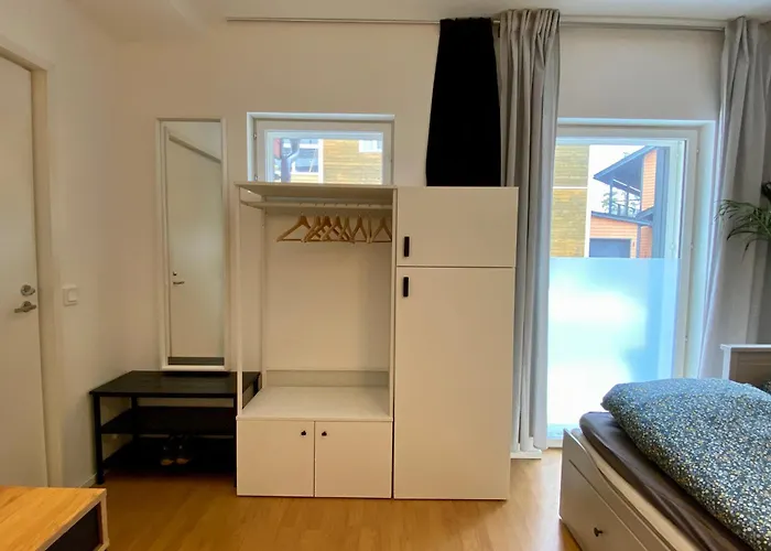 Tranquil Studio Near Nature, Free Parking& Wifi